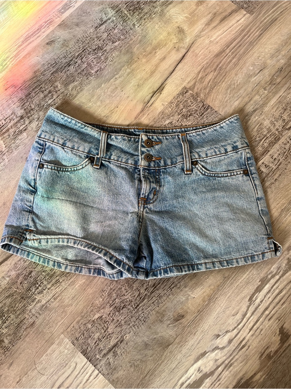 lei brand low waisted denim shorts